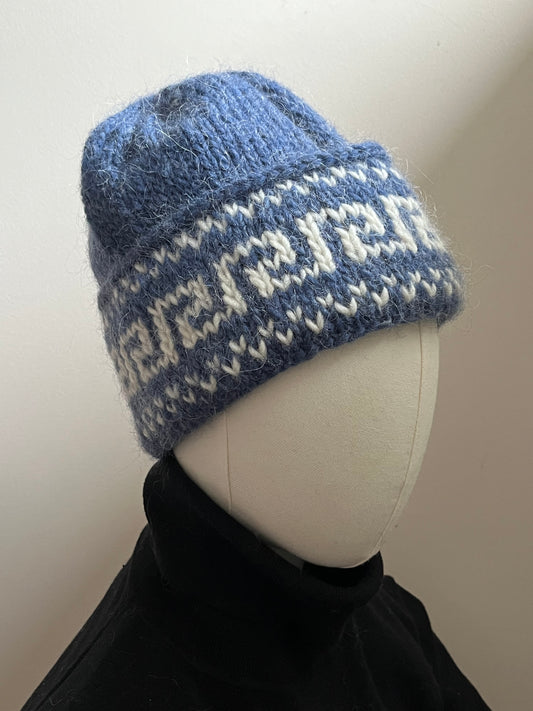 Nordic Hat in Greek Key